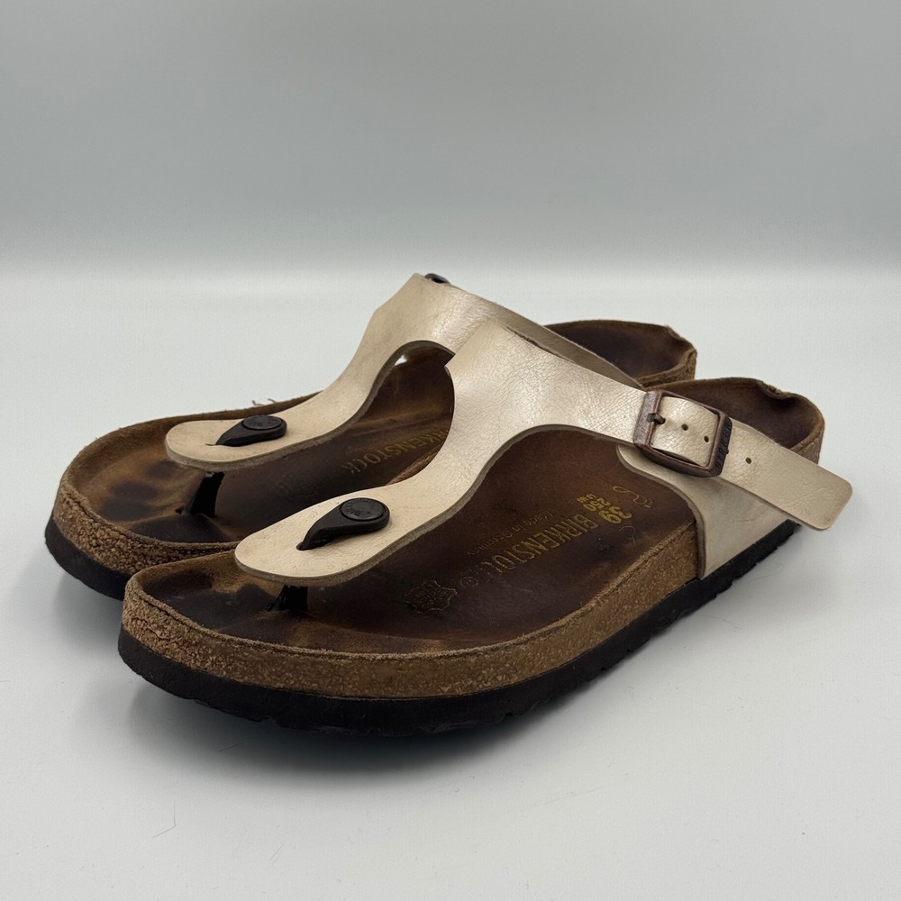Birkenstock Champagne Gold Gizeh Sandals Size 8 NO BOX